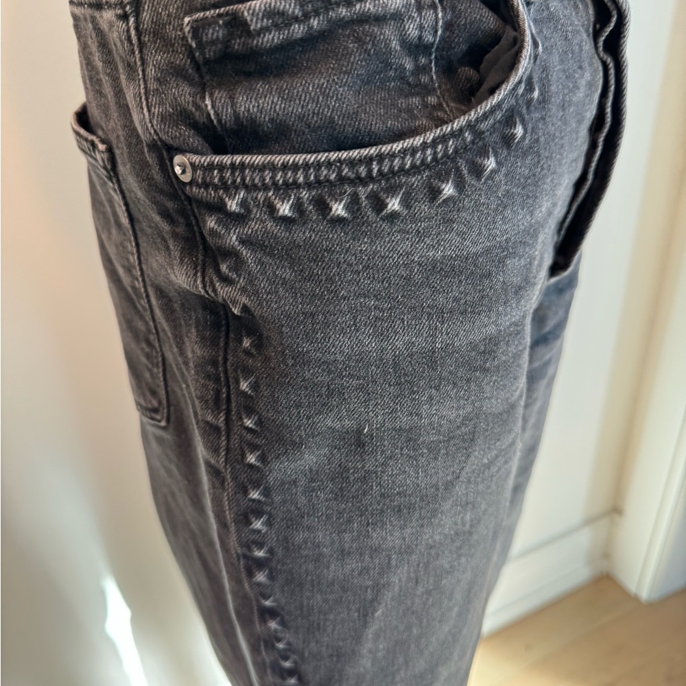 AllSaints black stonewashed cropped jeans size 30.